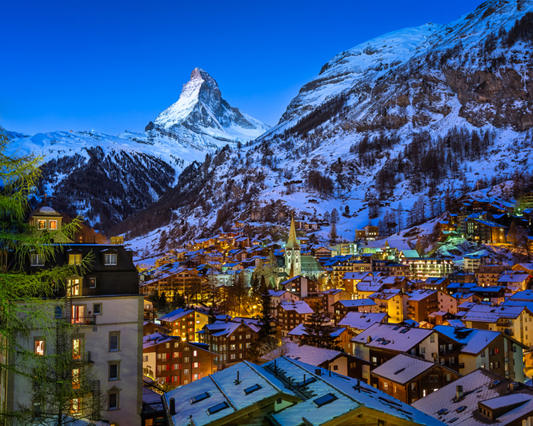 Top 5 Ski Resorts Around the World